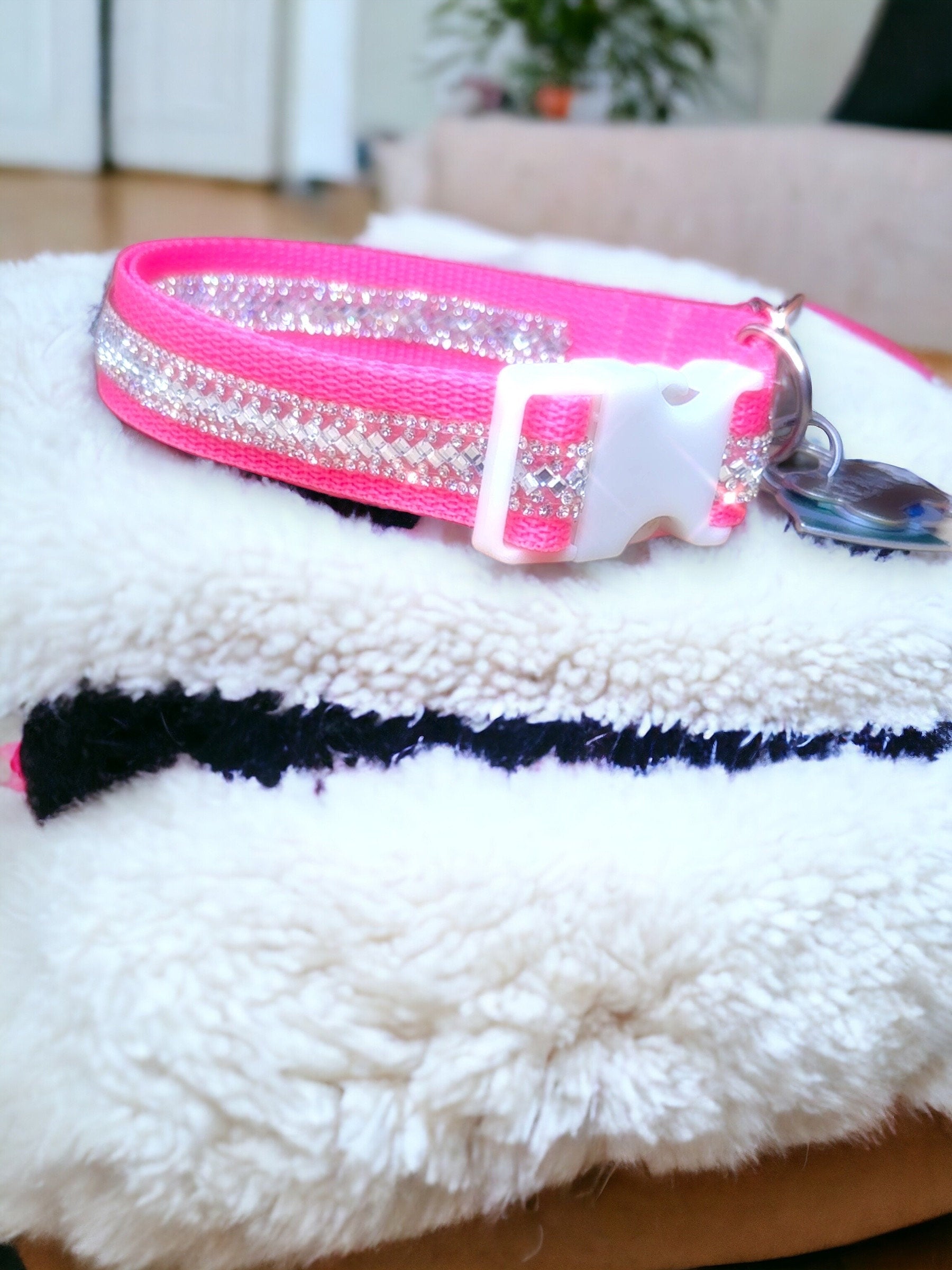 Rhinestone Sparkle Dog Collar – Glam Crystal Bling, Adjustable Fit